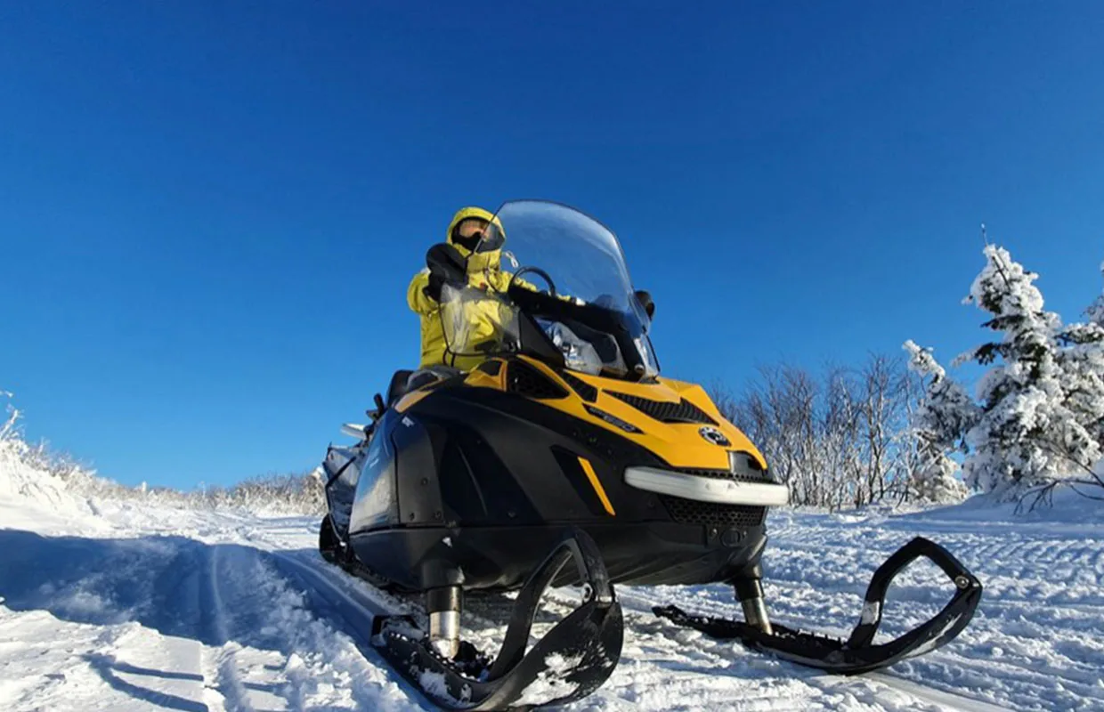 Winter snowmobile tour to Cape Velikan