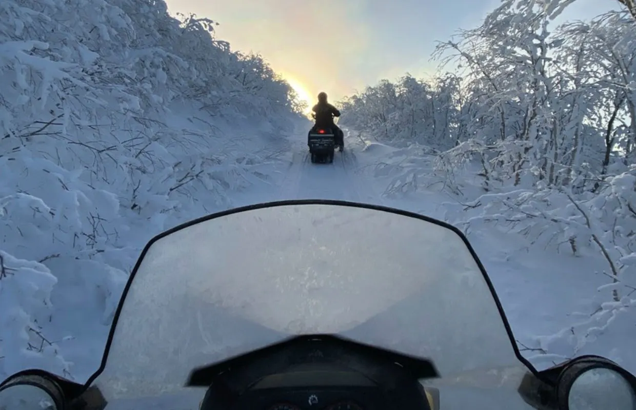 Two-hour excursions on the Mitsuli Range