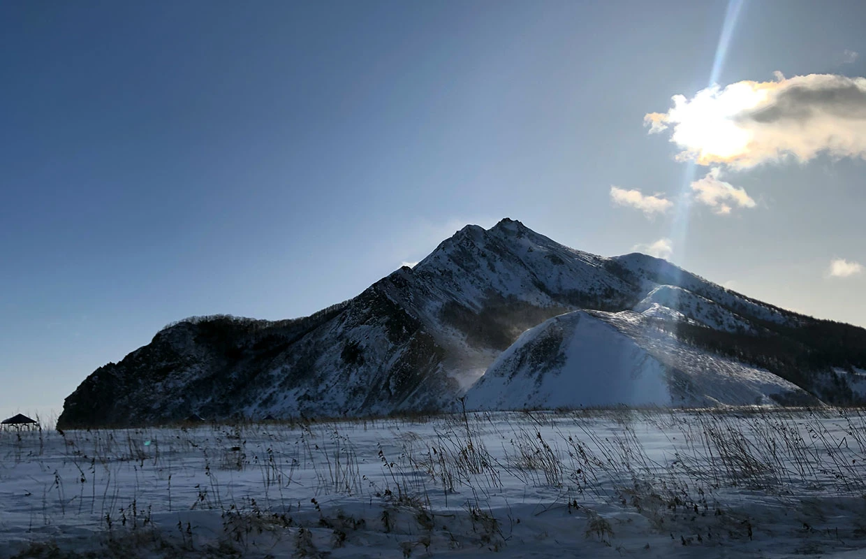 Winter excursion to Tikhaya Bay and Klokovsky Waterfall