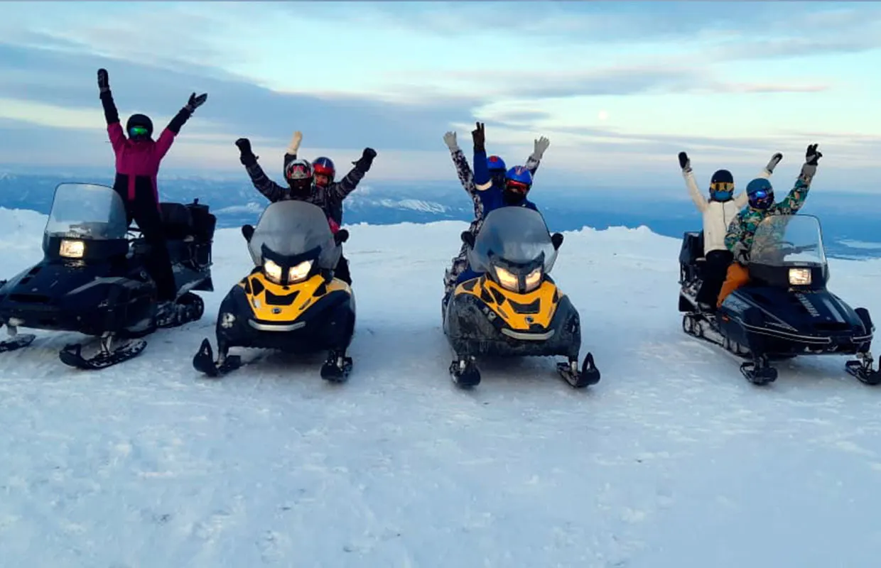 Two-hour excursions on the Mitsuli Range