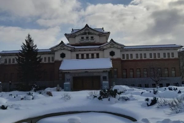 Sightseeing tour of Yuzhno-Sakhalinsk «Three unique periods — three names of the city»