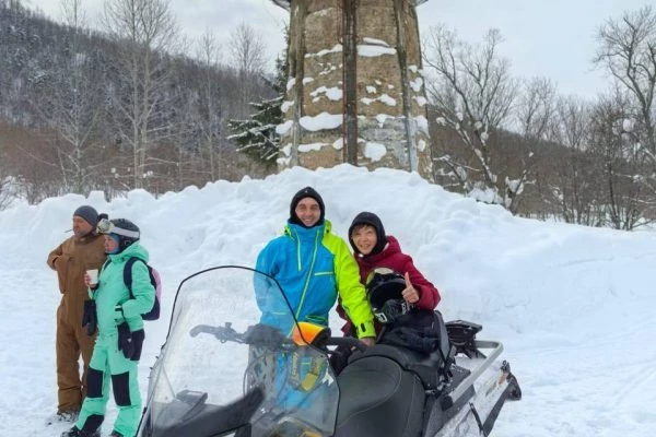 Four-hour snowmobile rides through the winter forest (Ozhidaevo)