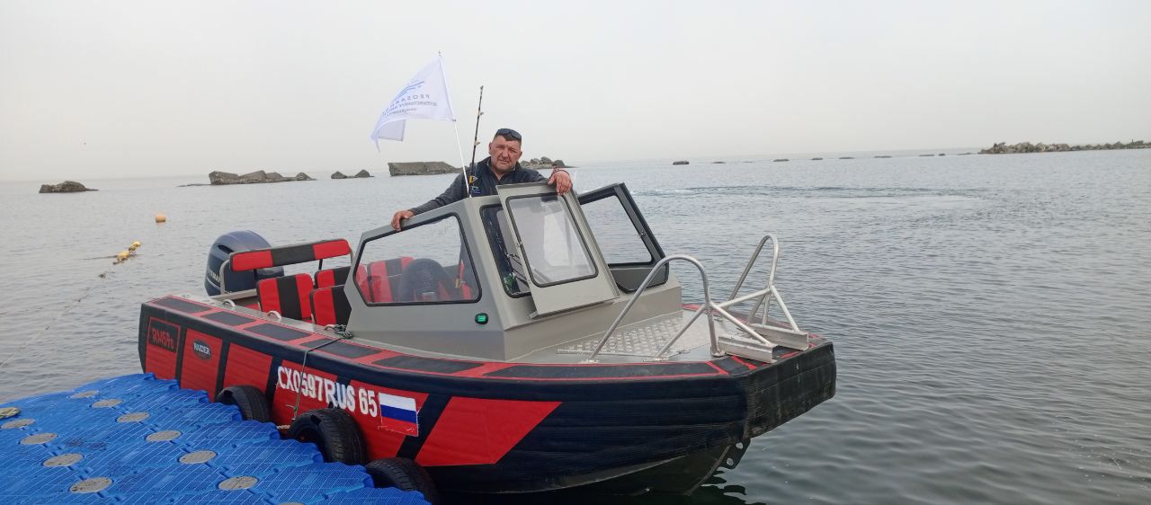 Our main advantage is the comfortable transport of tourists to the Aniva lighthouse